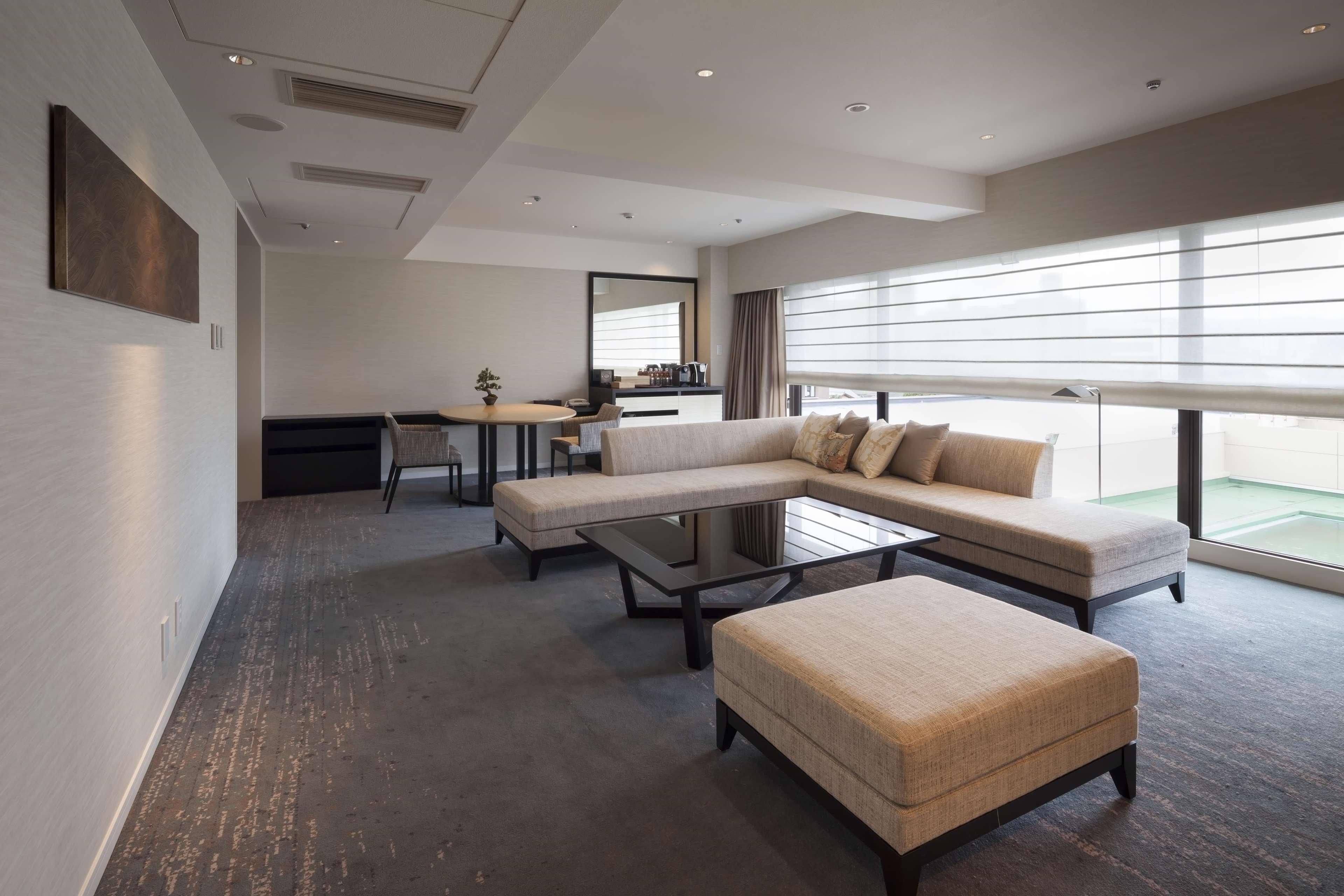 Kyoto Tokyu Hotel Exterior photo A suite at the hotel