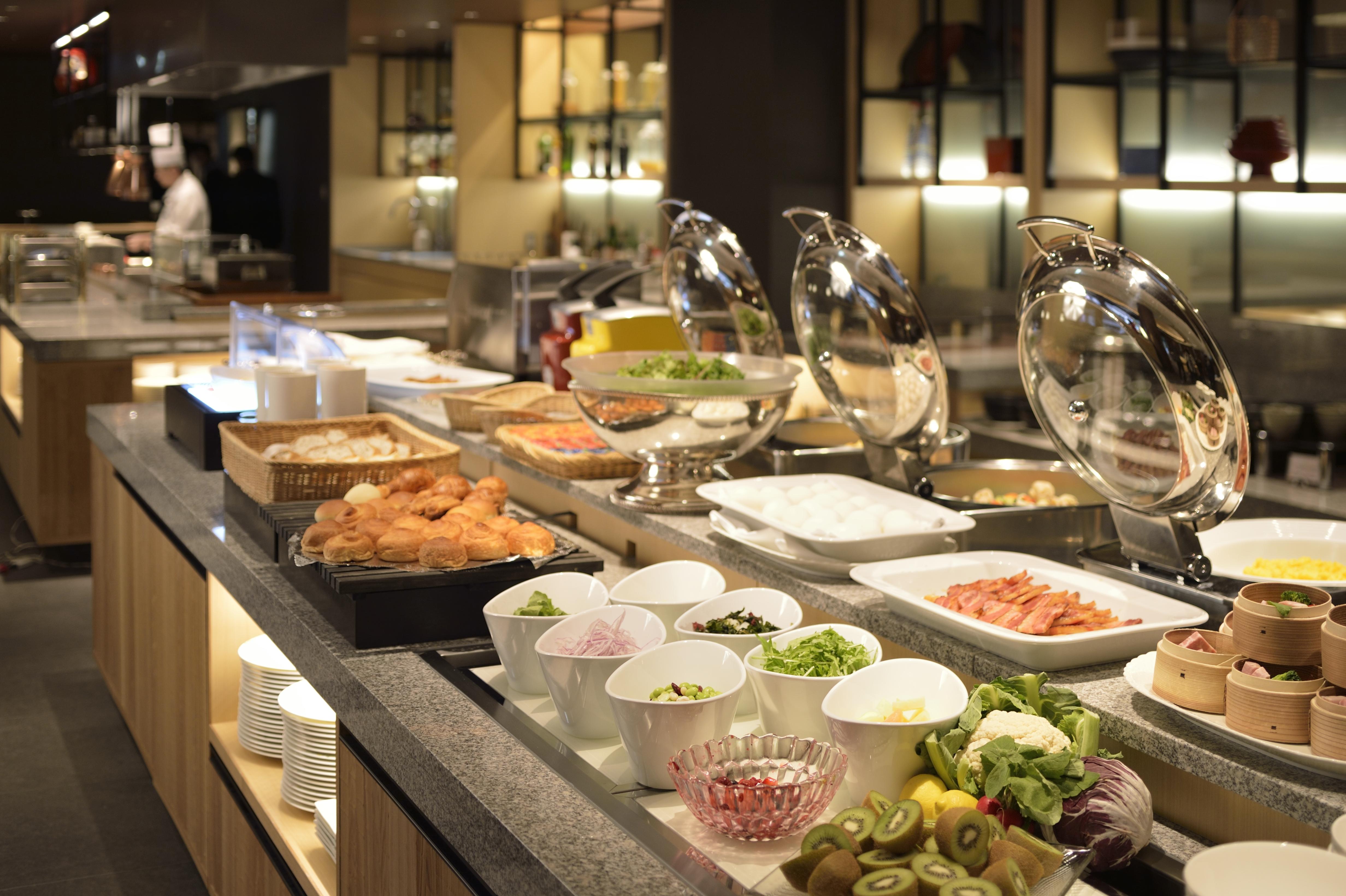 Kyoto Tokyu Hotel Exterior photo A salad bar