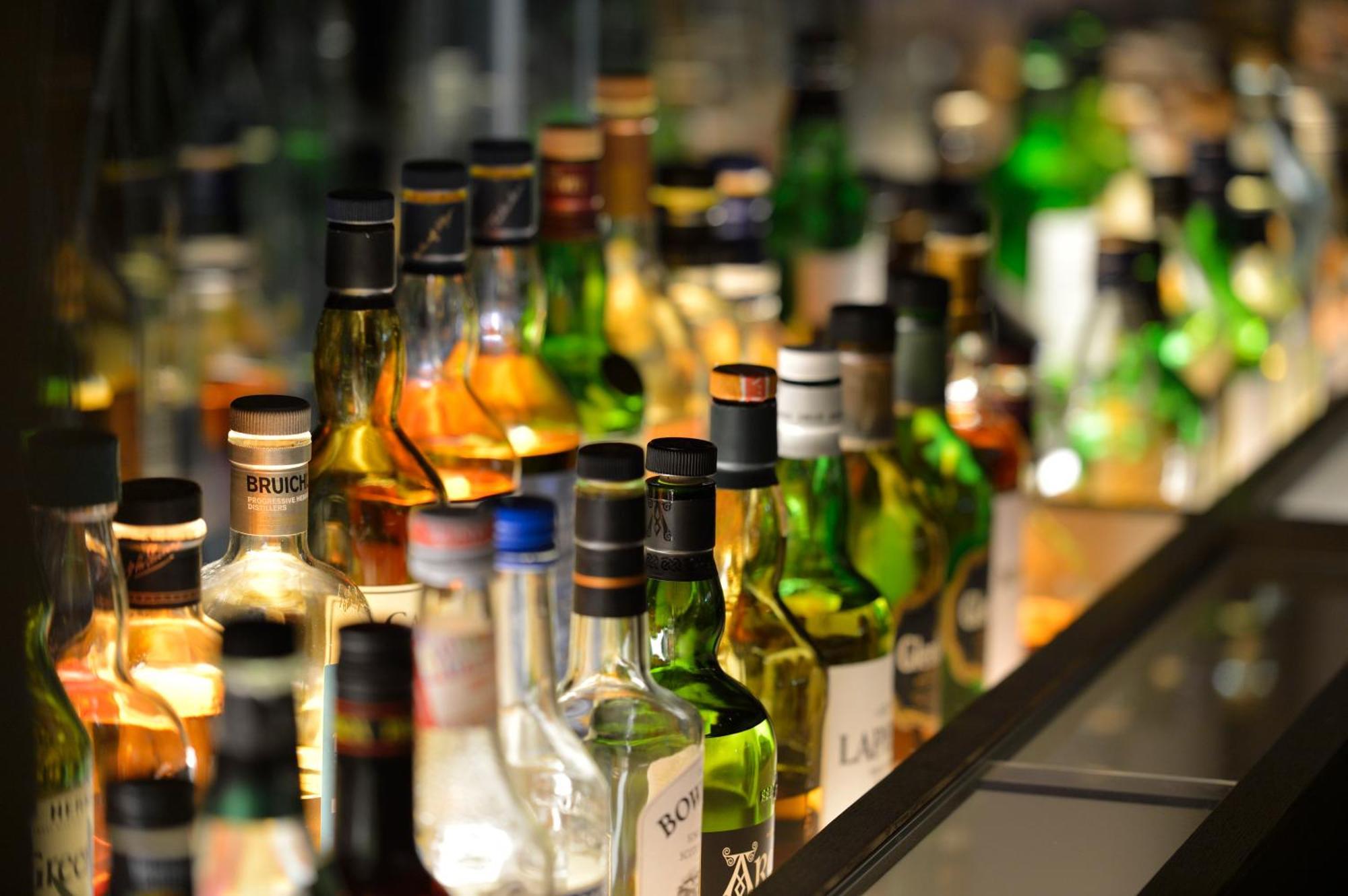 Kyoto Tokyu Hotel Exterior photo Alcoholic beverages