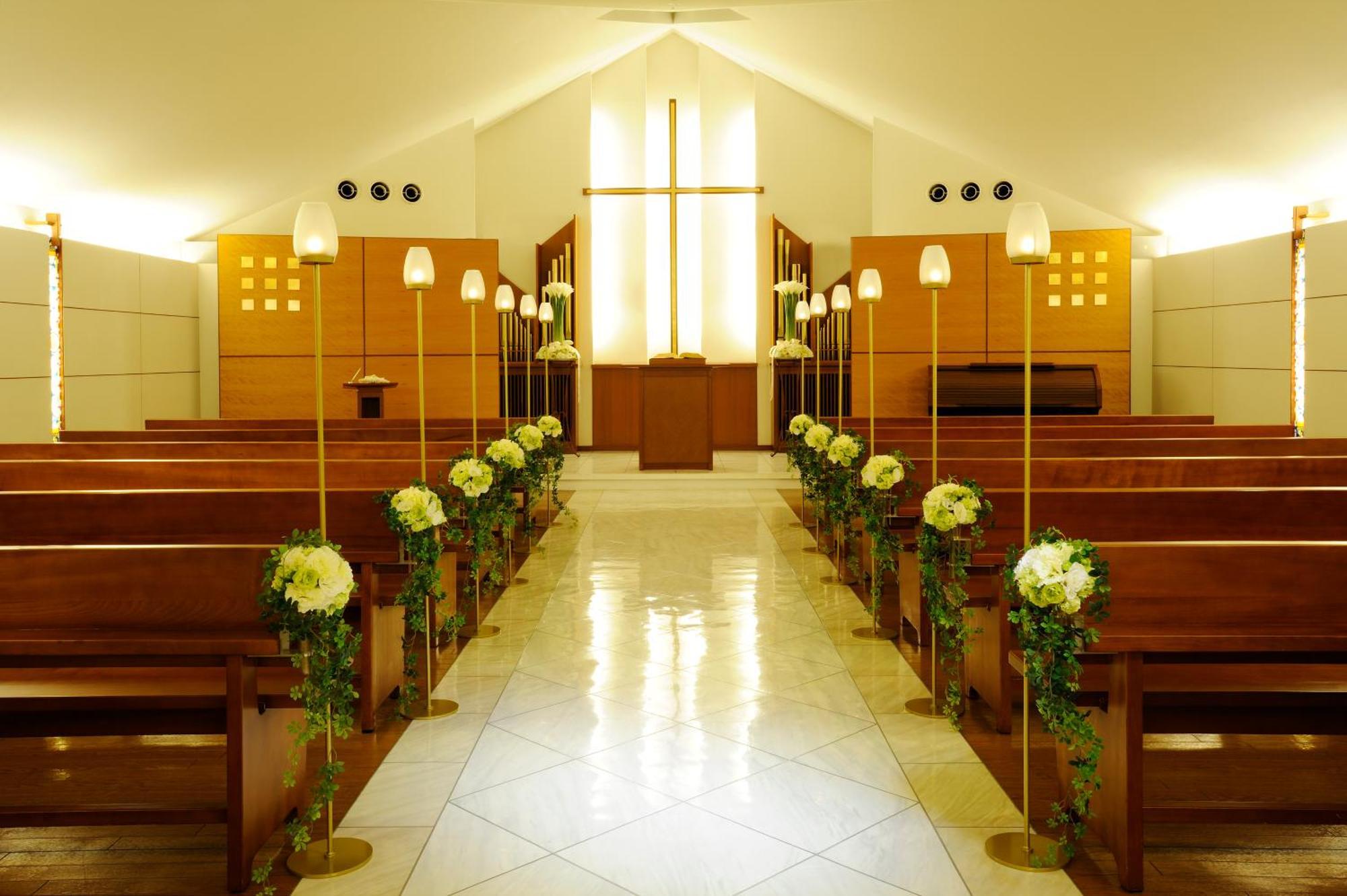 Kyoto Tokyu Hotel Exterior photo The interior of the church