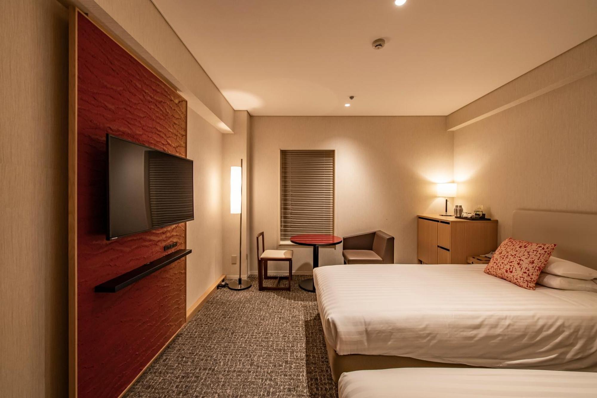 Kyoto Tokyu Hotel Exterior photo A room at the hotel